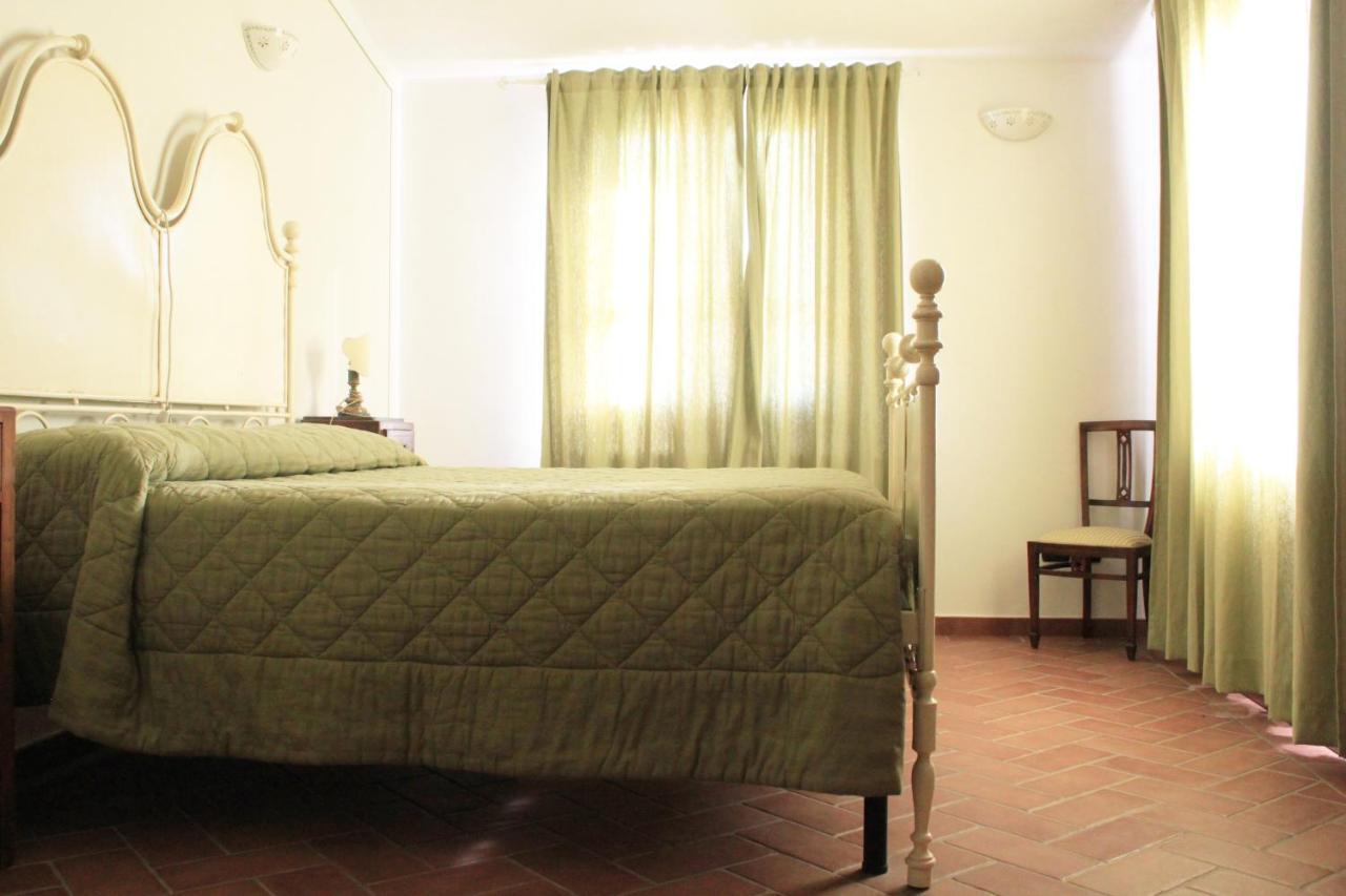 B&B La Toscanina ซานมีเนียโต ภายนอก รูปภาพ