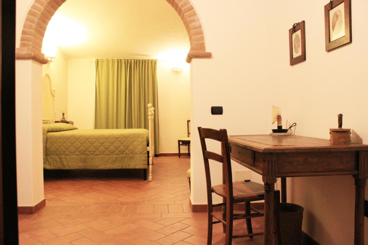 B&B La Toscanina ซานมีเนียโต ภายนอก รูปภาพ